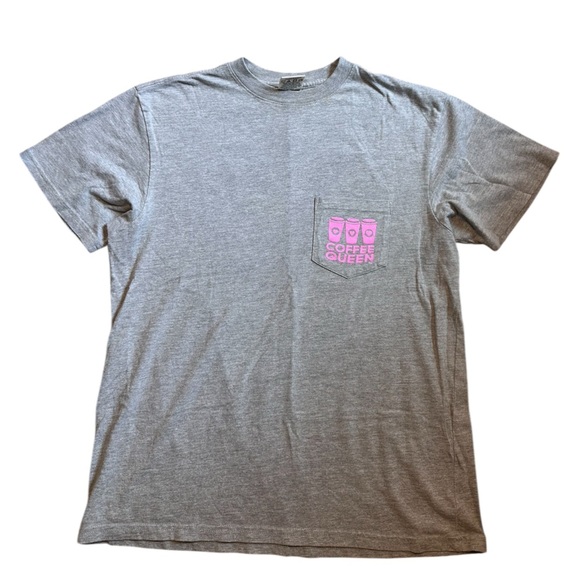 Coffee Queen Graphic T-shirt. Grey & Pink. Size Medium - Picture 1 of 6